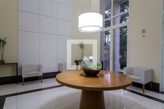 Área comum - Hall de Entrada de apartamento à venda com 2 quartos, 70m² em Vila Madalena, São Paulo