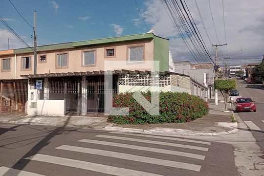 Fachada de casa à venda com 2 quartos, 126m² em Jardim Penha, São Paulo