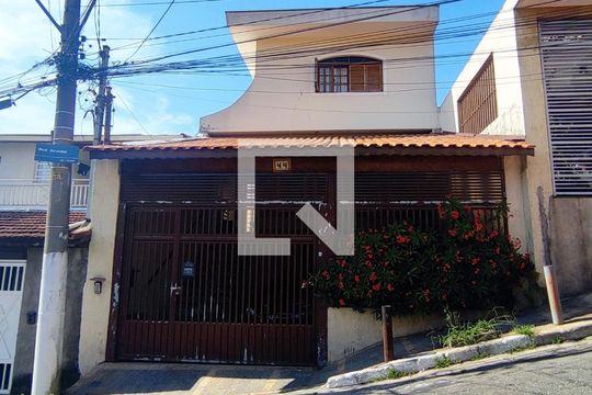 Fachada de casa à venda com 3 quartos, 230m² em Parada Inglesa, São Paulo