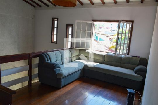Sala de estar  de casa à venda com 6 quartos, 320m² em Taquara, Rio de Janeiro