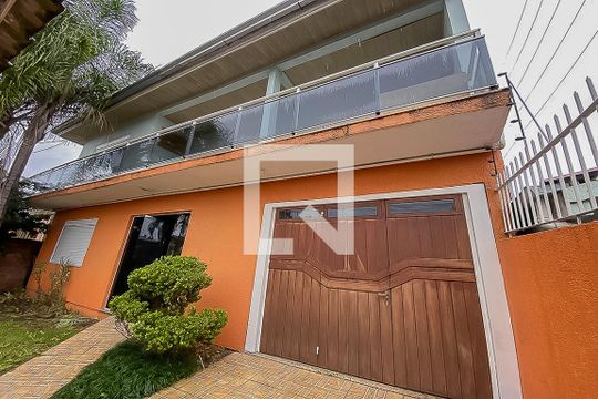 Fachada de casa para alugar com 4 quartos, 300m² em Pátria Nova, Novo Hamburgo