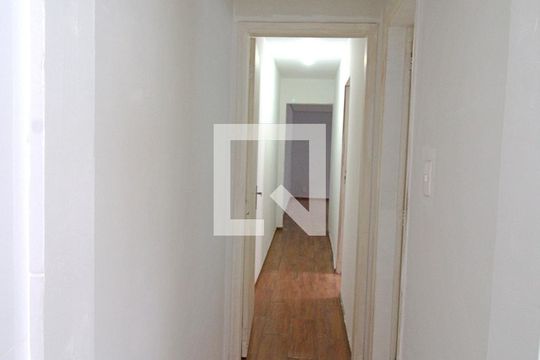 Corredor de casa à venda com 2 quartos, 94m² em Jardim Maria Rosa, Taboão da Serra