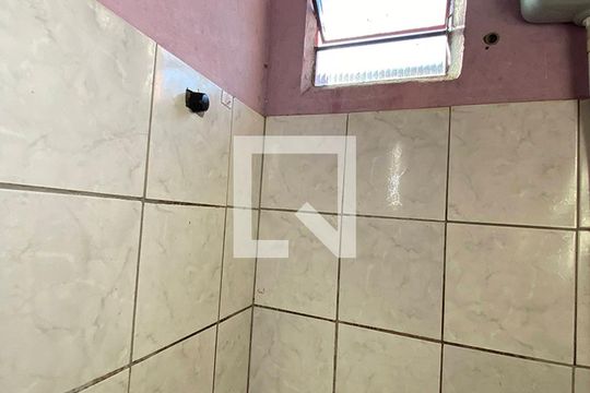 Banheiro de casa para alugar com 1 quarto, 70m² em Vicentina, São Leopoldo