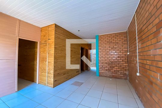 Sala de casa para alugar com 2 quartos, 70m² em Ideal, Novo Hamburgo
