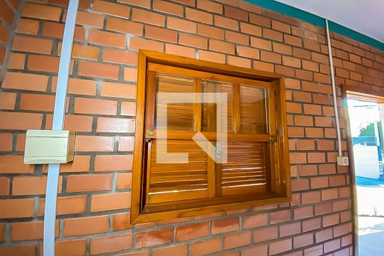 Sala de casa para alugar com 2 quartos, 70m² em Ideal, Novo Hamburgo