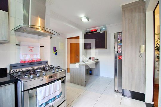 Cozinha de apartamento à venda com 3 quartos, 109m² em Campestre, Santo André