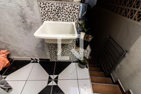 Lavanderia de kitnet/studio para alugar com 1 quarto, 45m² em Jardim Ivana, São Paulo