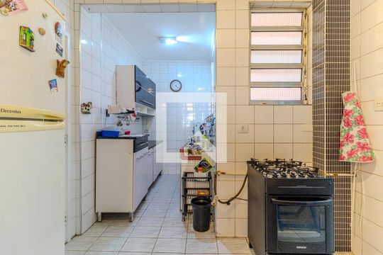 Cozinha de apartamento à venda com 1 quarto, 70m² em Santa Cecilia, São Paulo