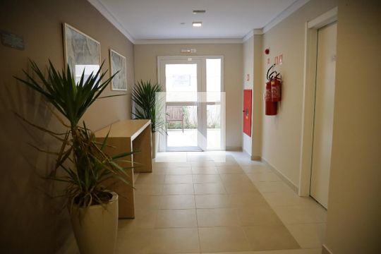 Hall de entrada de apartamento à venda com 2 quartos, 32m² em Brás, São Paulo