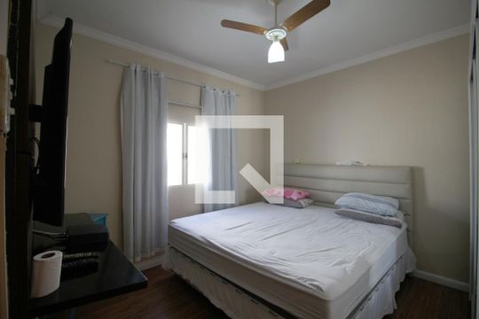 Quarto 1 de casa para alugar com 3 quartos, 151m² em Jardim Itanguá, Sorocaba