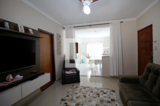 Sala de casa para alugar com 3 quartos, 151m² em Jardim Itanguá, Sorocaba