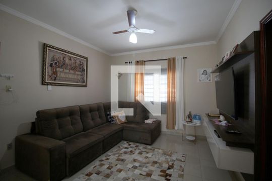Casa para alugar com 3 quartos, 151m² em Jardim Itanguá, Sorocaba