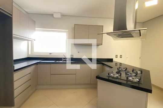 Cozinha de casa de condomínio à venda com 4 quartos, 533m² em Alphaville, Santana de Parnaíba