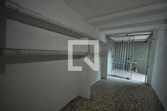 Depósito de casa para alugar com 4 quartos, 120m² em Jardim Leonor Mendes de Barros, São Paulo