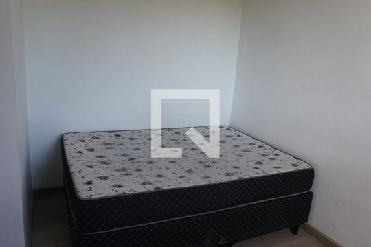 Quarto 1 de apartamento para alugar com 2 quartos, 50m² em Operário, Novo Hamburgo