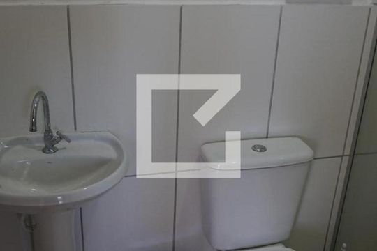 Banheiro de apartamento para alugar com 2 quartos, 50m² em Operário, Novo Hamburgo
