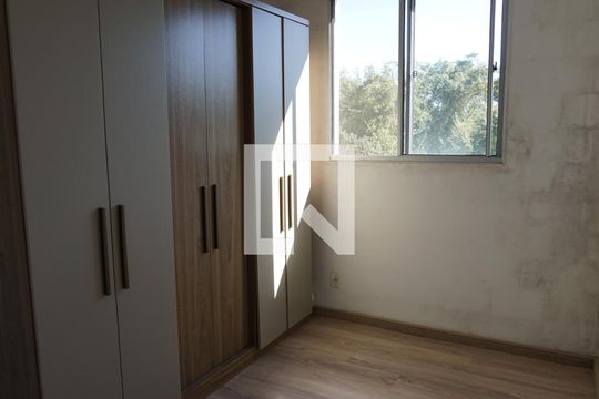 Quarto 2 de apartamento para alugar com 2 quartos, 50m² em Operário, Novo Hamburgo