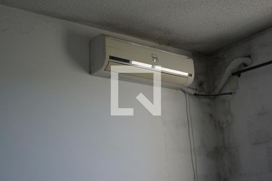 Quarto 1 de apartamento para alugar com 2 quartos, 50m² em Operário, Novo Hamburgo