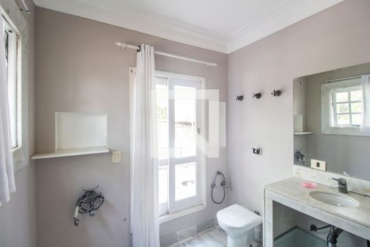 Banheiro do Quarto 1 de apartamento para alugar com 4 quartos, 349m² em Alphaville , Santana de Parnaíba