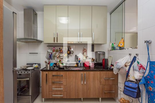 Cozinha de apartamento à venda com 3 quartos, 153m² em Santa Lúcia, Belo Horizonte