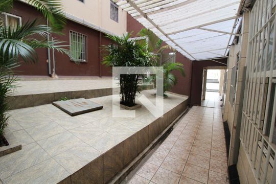 Área comum de apartamento à venda com 2 quartos, 45m² em Conjunto Habitacional Teotonio Vilela, São Paulo