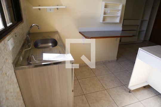 Cozinha de apartamento para alugar com 1 quarto, 20m² em Jardim Cidade Pirituba, São Paulo