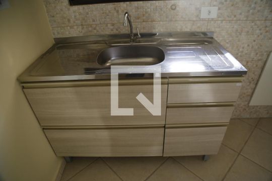 Cozinha de apartamento para alugar com 1 quarto, 20m² em Jardim Cidade Pirituba, São Paulo