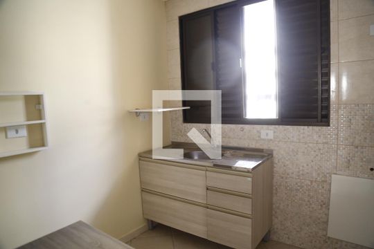 Cozinha de apartamento para alugar com 1 quarto, 20m² em Jardim Cidade Pirituba, São Paulo