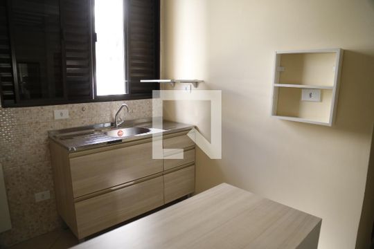 Cozinha de apartamento para alugar com 1 quarto, 20m² em Jardim Cidade Pirituba, São Paulo