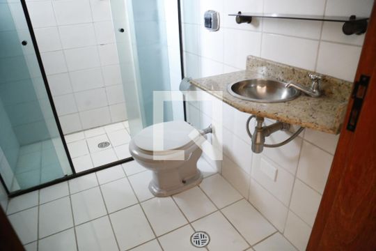 Banheiro de apartamento para alugar com 1 quarto, 20m² em Jardim Cidade Pirituba, São Paulo