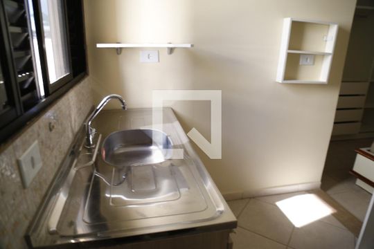 Cozinha de apartamento para alugar com 1 quarto, 20m² em Jardim Cidade Pirituba, São Paulo