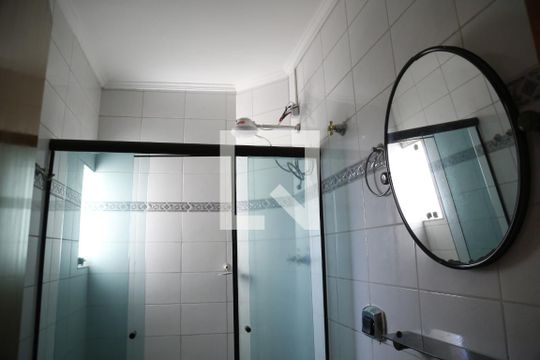 Banheiro de apartamento para alugar com 1 quarto, 20m² em Jardim Cidade Pirituba, São Paulo