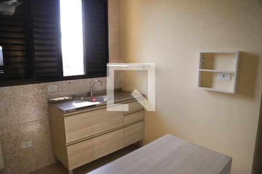 Cozinha de apartamento para alugar com 1 quarto, 20m² em Jardim Cidade Pirituba, São Paulo
