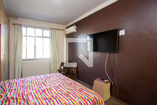 Quarto 1 de casa à venda com 3 quartos, 103m² em São Gonçalo, Niterói