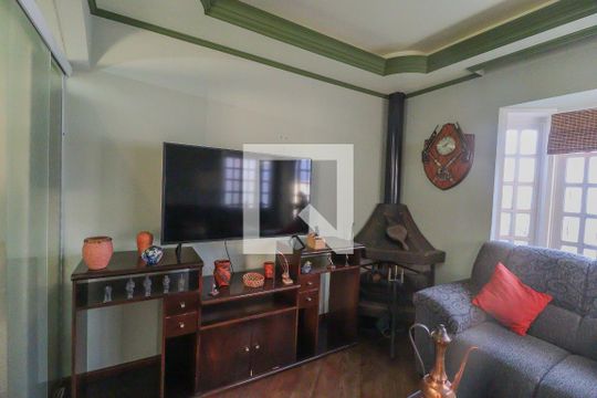 Casa para alugar com 3 quartos, 300m² em Vila Joana, Jundiaí