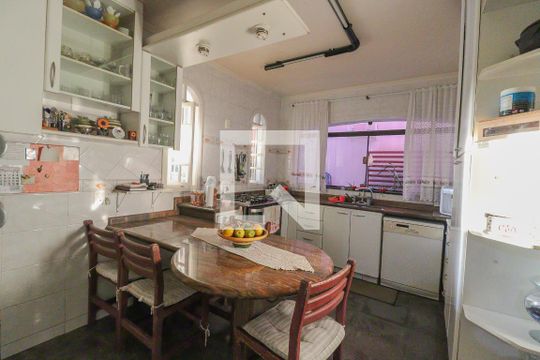 Cozinha de casa para alugar com 3 quartos, 300m² em Vila Joana, Jundiaí