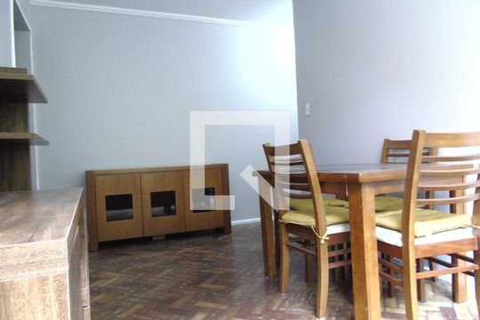 Sala de apartamento para alugar com 2 quartos, 45m² em Santa Teresa, Rio de Janeiro