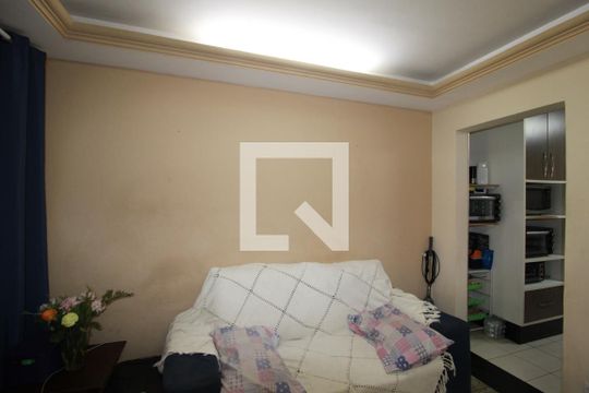 Sala   de casa à venda com 3 quartos, 215m² em Vila Guilhermina, São Paulo