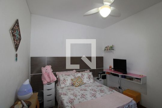 Quarto Suíte 1 de casa à venda com 3 quartos, 215m² em Vila Guilhermina, São Paulo