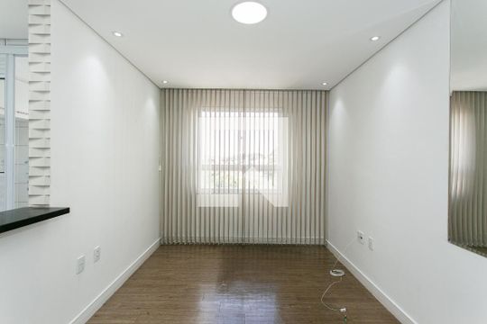 Sala de apartamento à venda com 2 quartos, 48m² em Penha de França, São Paulo