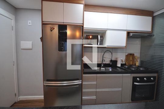 Cozinha de apartamento à venda com 2 quartos, 45m² em Vila Guilherme, São Paulo