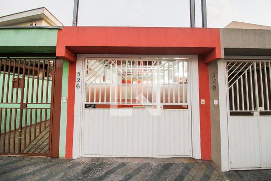 Fachada  de casa à venda com 3 quartos, 140m² em Cidade Líder, São Paulo