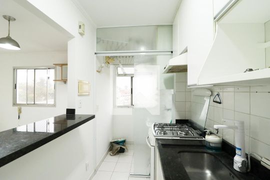 Cozinha de apartamento para alugar com 2 quartos, 49m² em Imirim, São Paulo