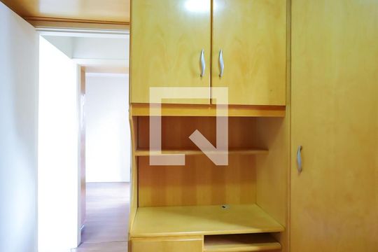 Quarto 1 de apartamento à venda com 2 quartos, 54m² em Barra Funda, São Paulo