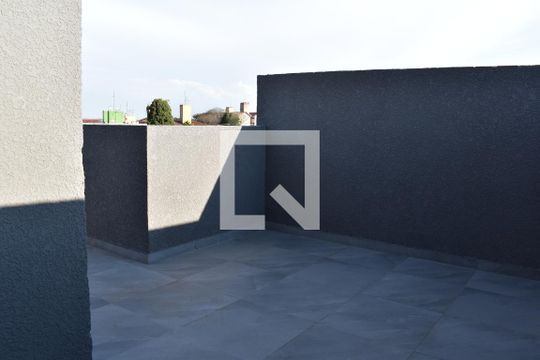 Terraço de casa de condomínio para alugar com 3 quartos, 100m² em Cidade Industrial, Curitiba