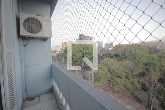 Varanda de apartamento à venda com 2 quartos, 84m² em Centro, Canoas
