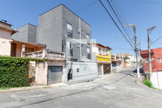 Fachada de apartamento à venda com 2 quartos, 35m² em Vila Pereira Cerca, São Paulo