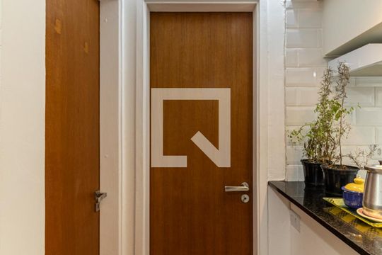 Corredor de apartamento à venda com 1 quarto, 50m² em Campos Elíseos, São Paulo