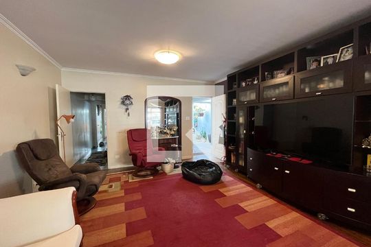 Sala de casa à venda com 3 quartos, 270m² em Vila do Bosque, São Paulo