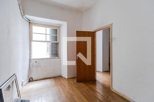 Quarto 1 de apartamento para alugar com 2 quartos, 96m² em Centro Histórico, Porto Alegre
